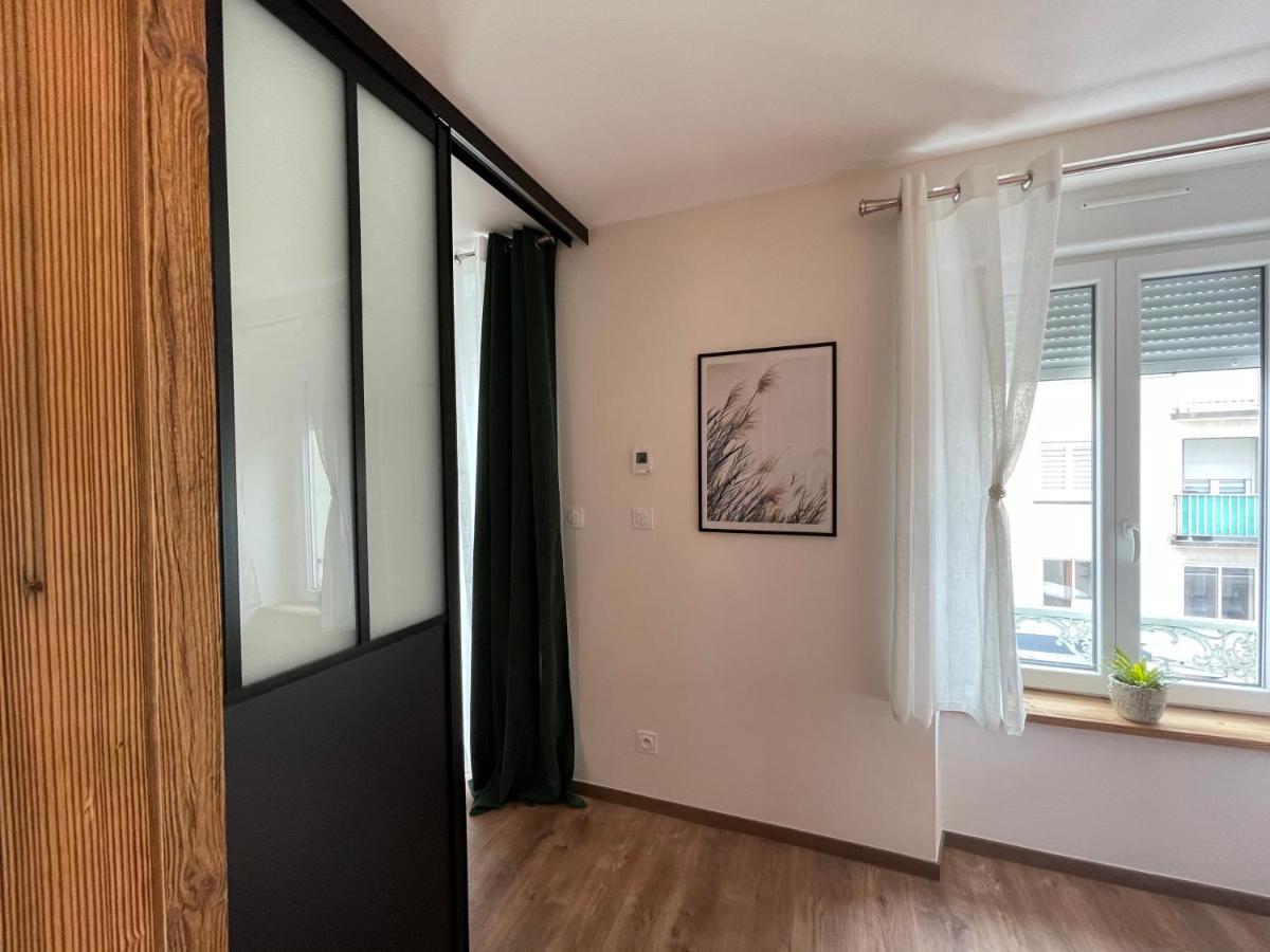 Appartement Tout Confort Haut De Gamme En Plein Centre Ville Жерарме Екстер'єр фото